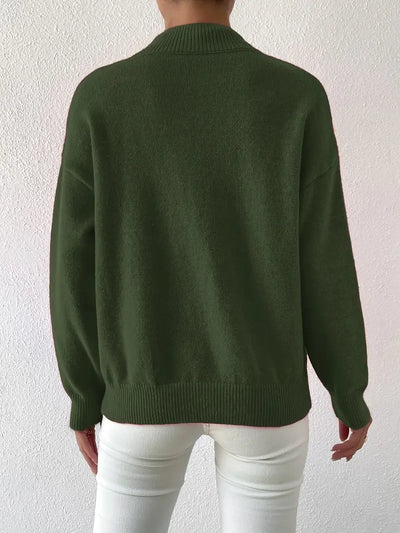 Pull élégant pour femme à col montant manches longues