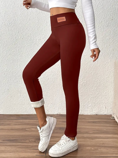 Legging taille haute doublé polaire avec effet remonte-fesses