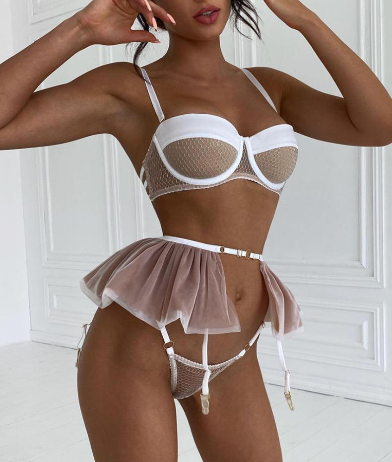 Misty Ruffle Suspender Set