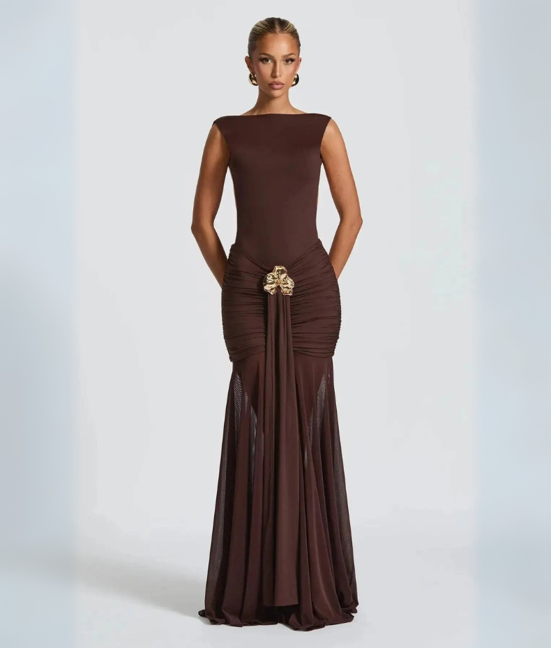 Short ruffled dress