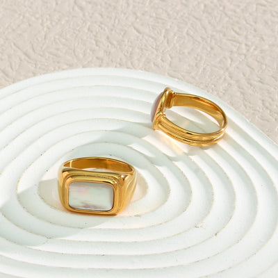 Anillo de nácar de piedra natural
