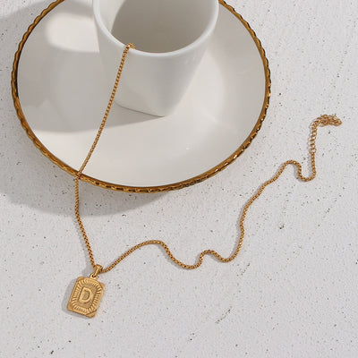 Collar de letras de acero inoxidable personalizable
