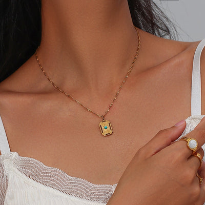 Collier plaque pierre turquoise