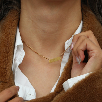 Collana personalizzabile con placca in oro 18 carati