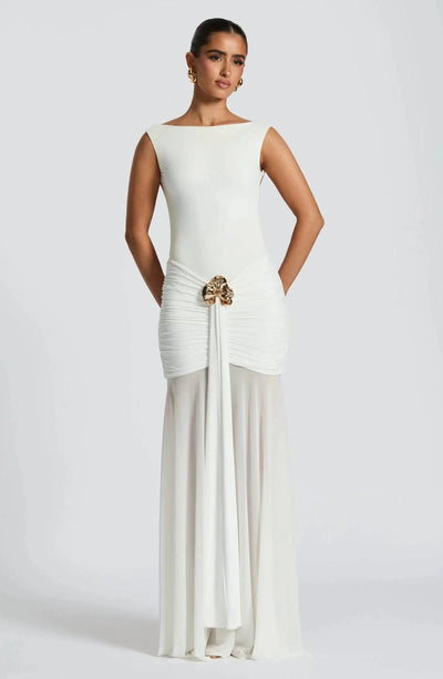 Short ruffled dress