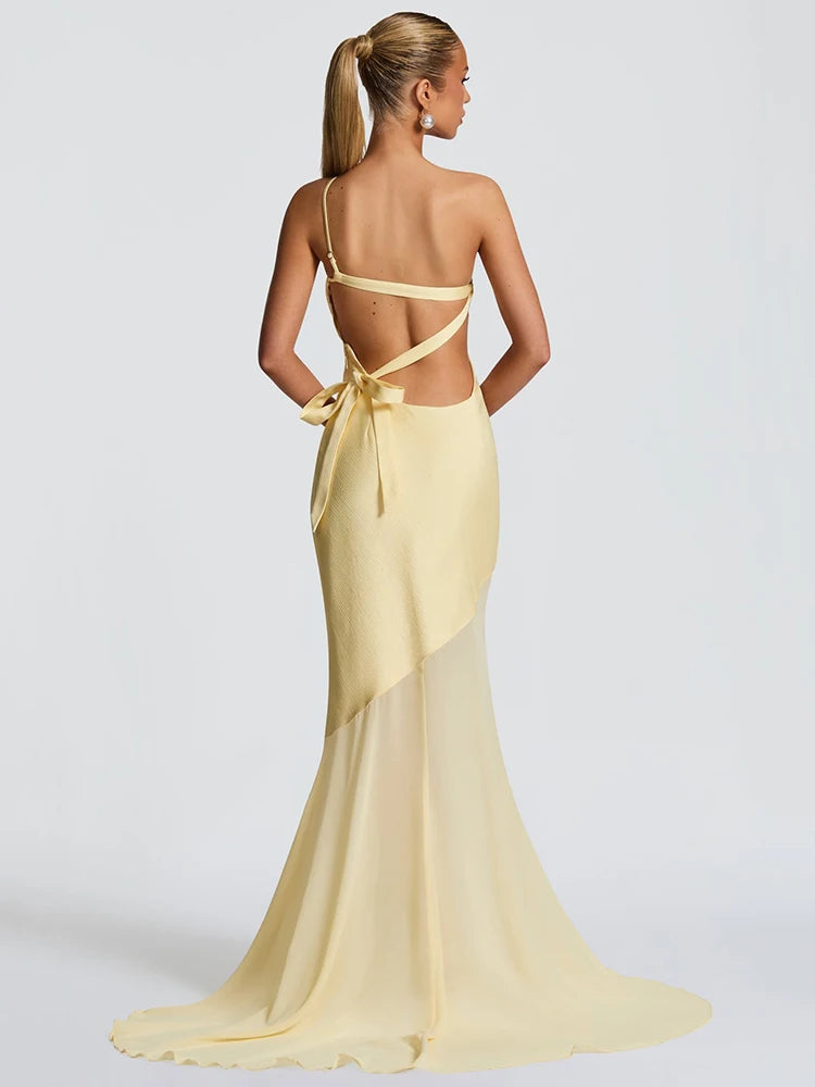 Short ruffled dress