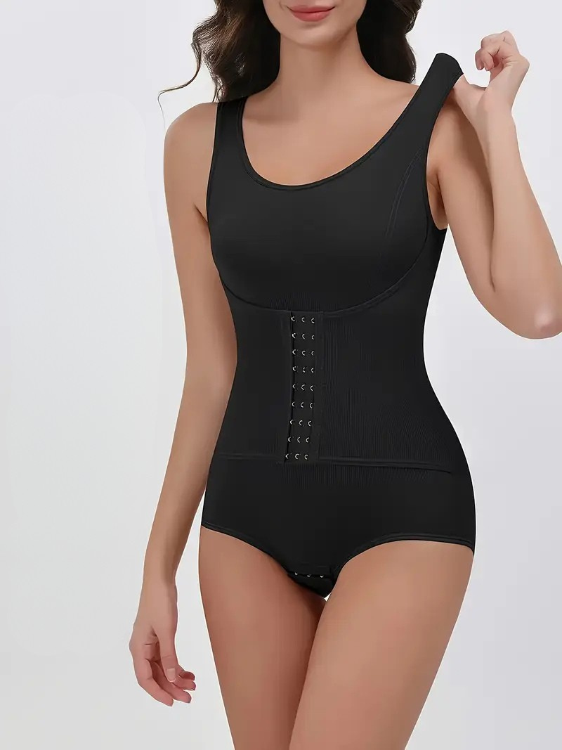 Body modelant avec ceinture gainante