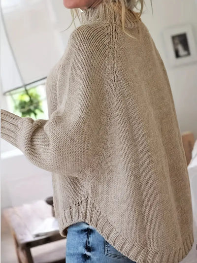 Pull vintage col haut  à motif câble et coupe ample