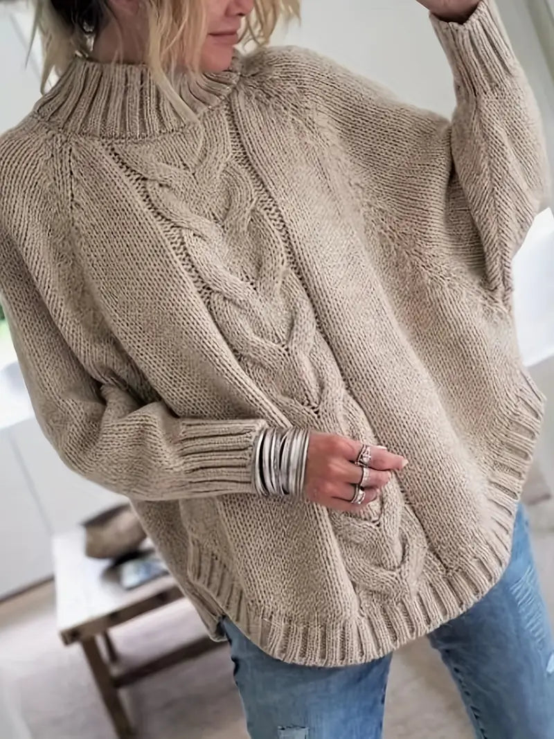 Pull vintage col haut  à motif câble et coupe ample