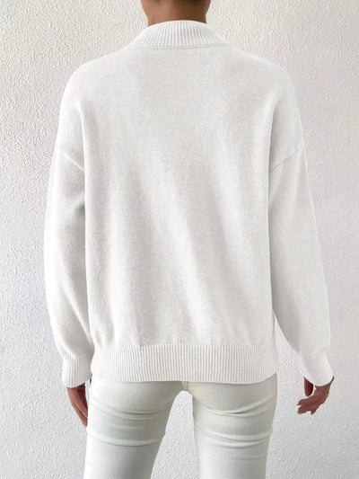 Pull élégant pour femme à col montant manches longues