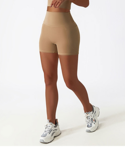 Shorts sportivi a vita alta con tasca