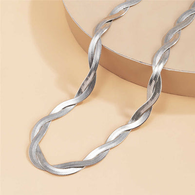 Collier fin ras du cou torsadé