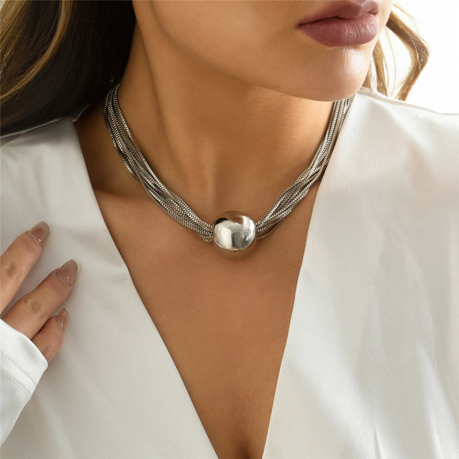 Collana girocollo a catena intrecciata