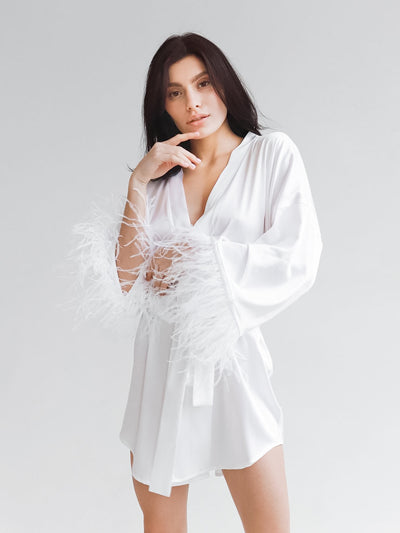 Quimono de noche con plumas