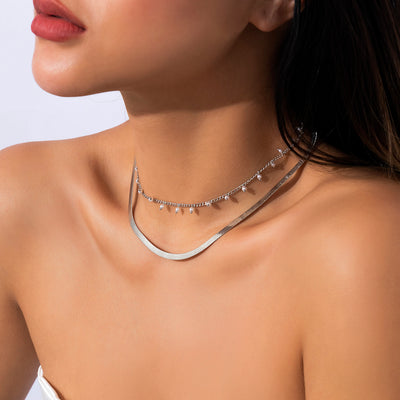Collier ras du cou chaine serpent et petites perles