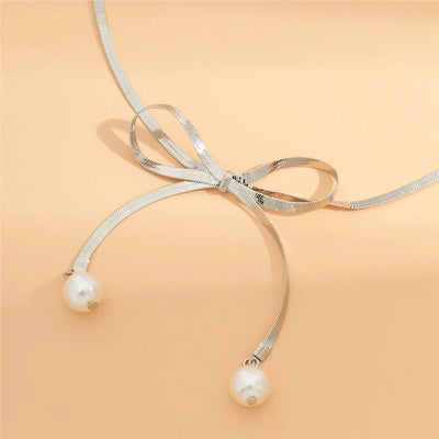 Collier joli noeud à perles